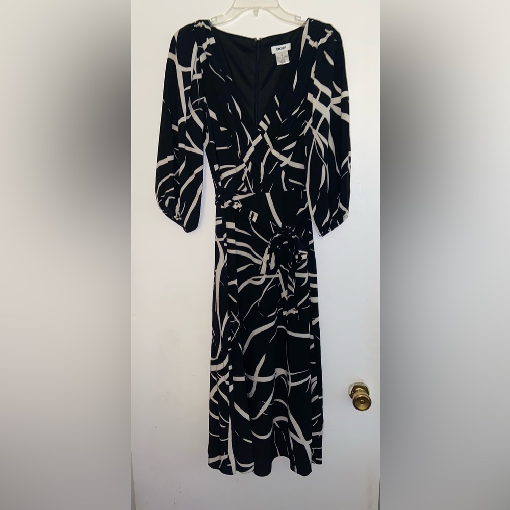 DKNY Black Dress with White Abstract Print size 8